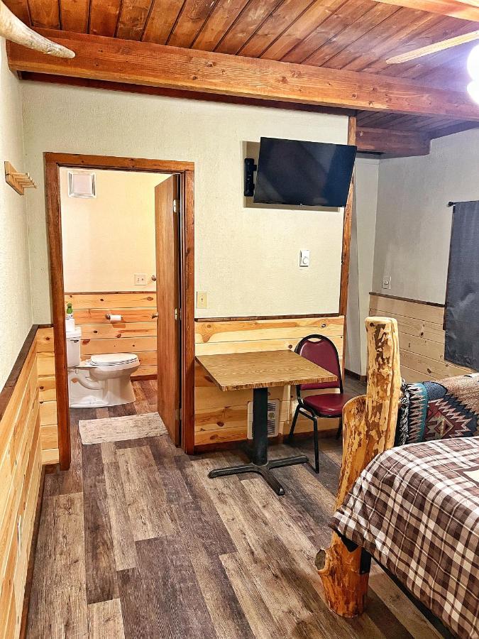 The Lodge At Devils Tower מראה חיצוני תמונה