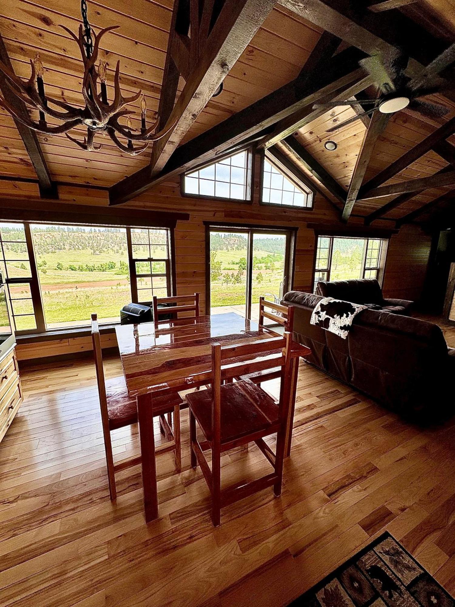 The Lodge At Devils Tower מראה חיצוני תמונה