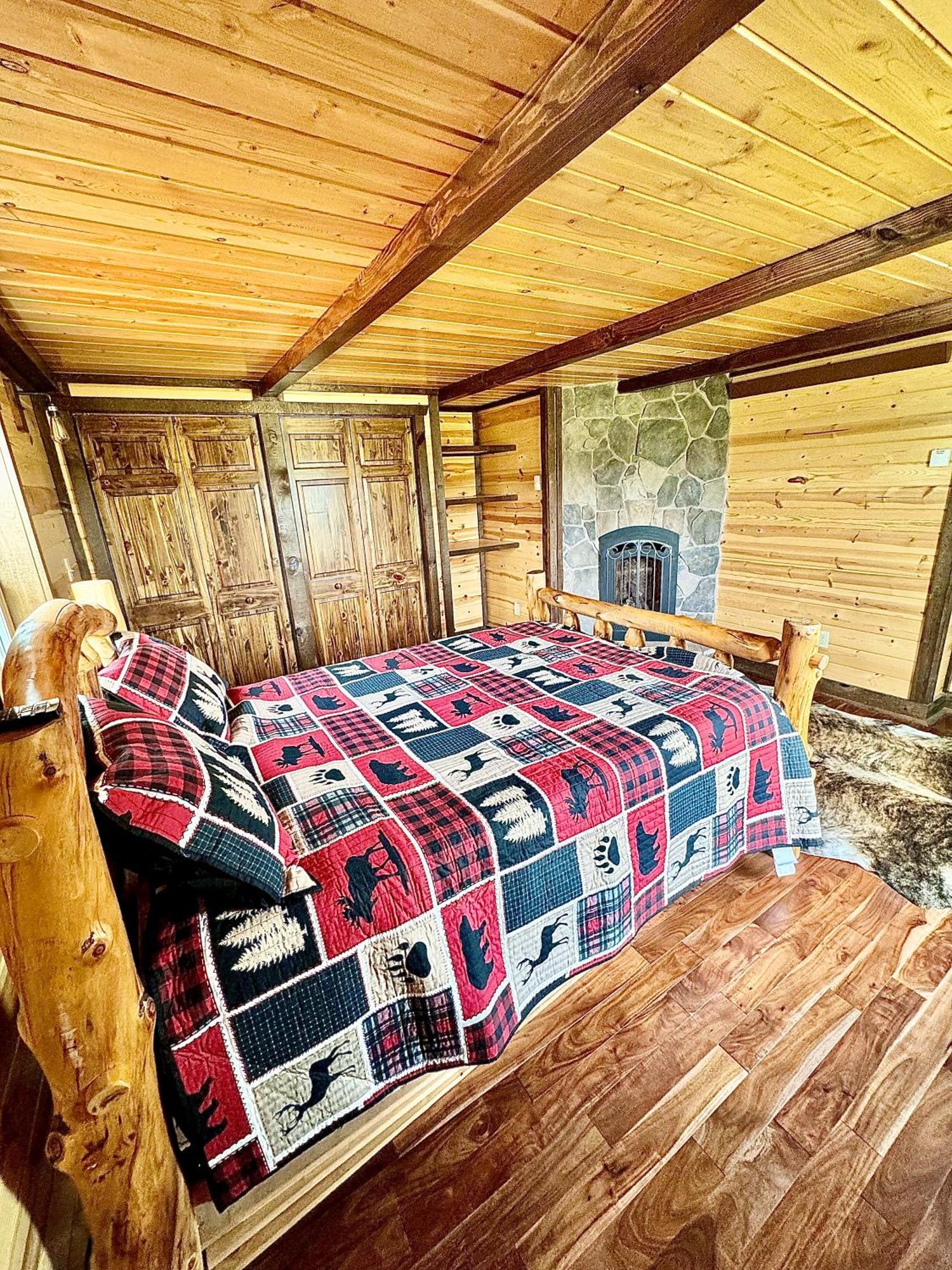 The Lodge At Devils Tower מראה חיצוני תמונה