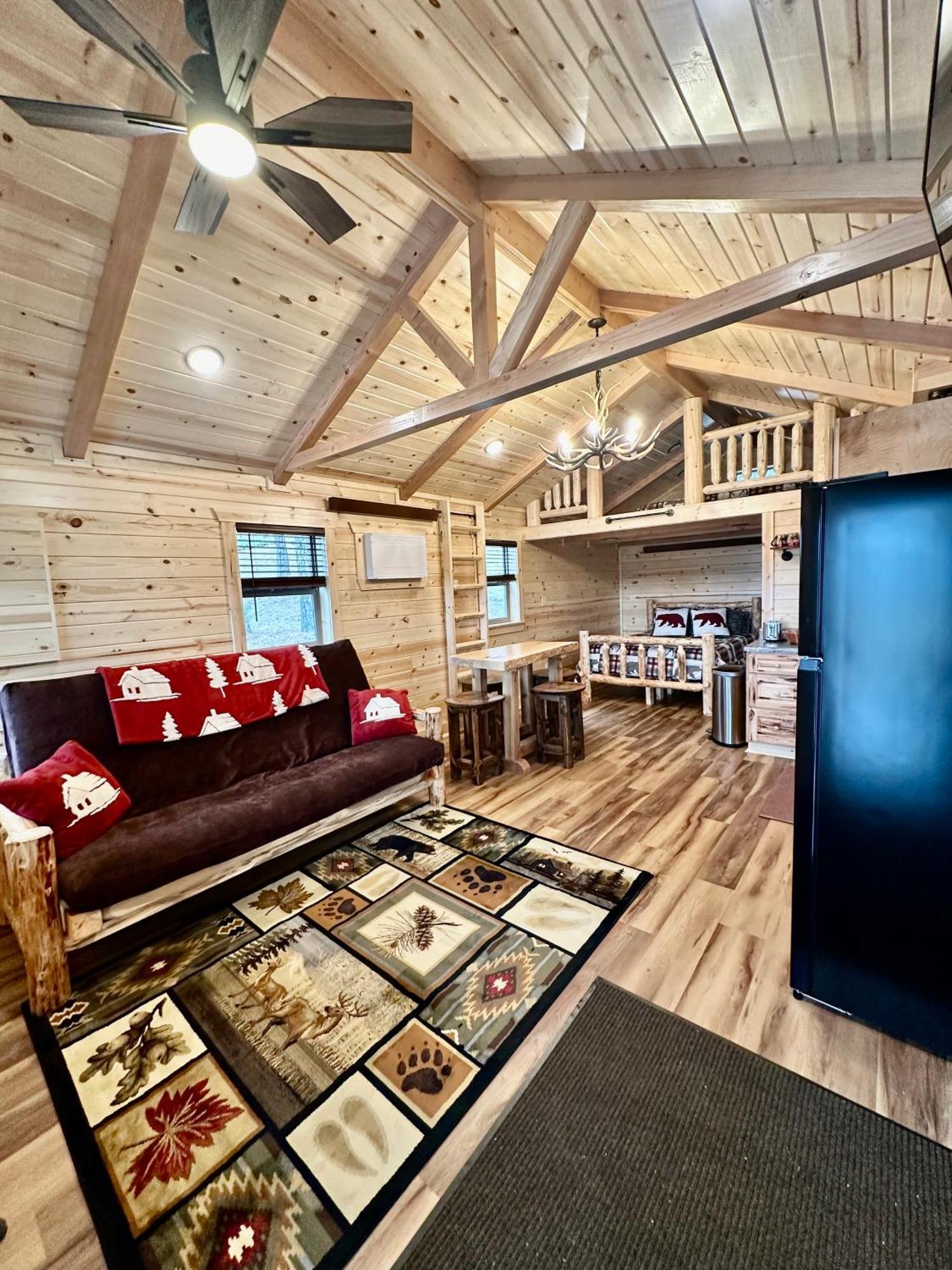 The Lodge At Devils Tower מראה חיצוני תמונה